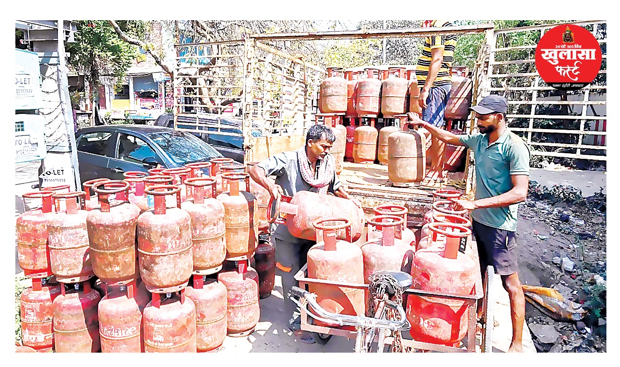 नए गैस कनेक्शन पर लगा ब्रेक अब छोटे सिलेंडर का सहारा